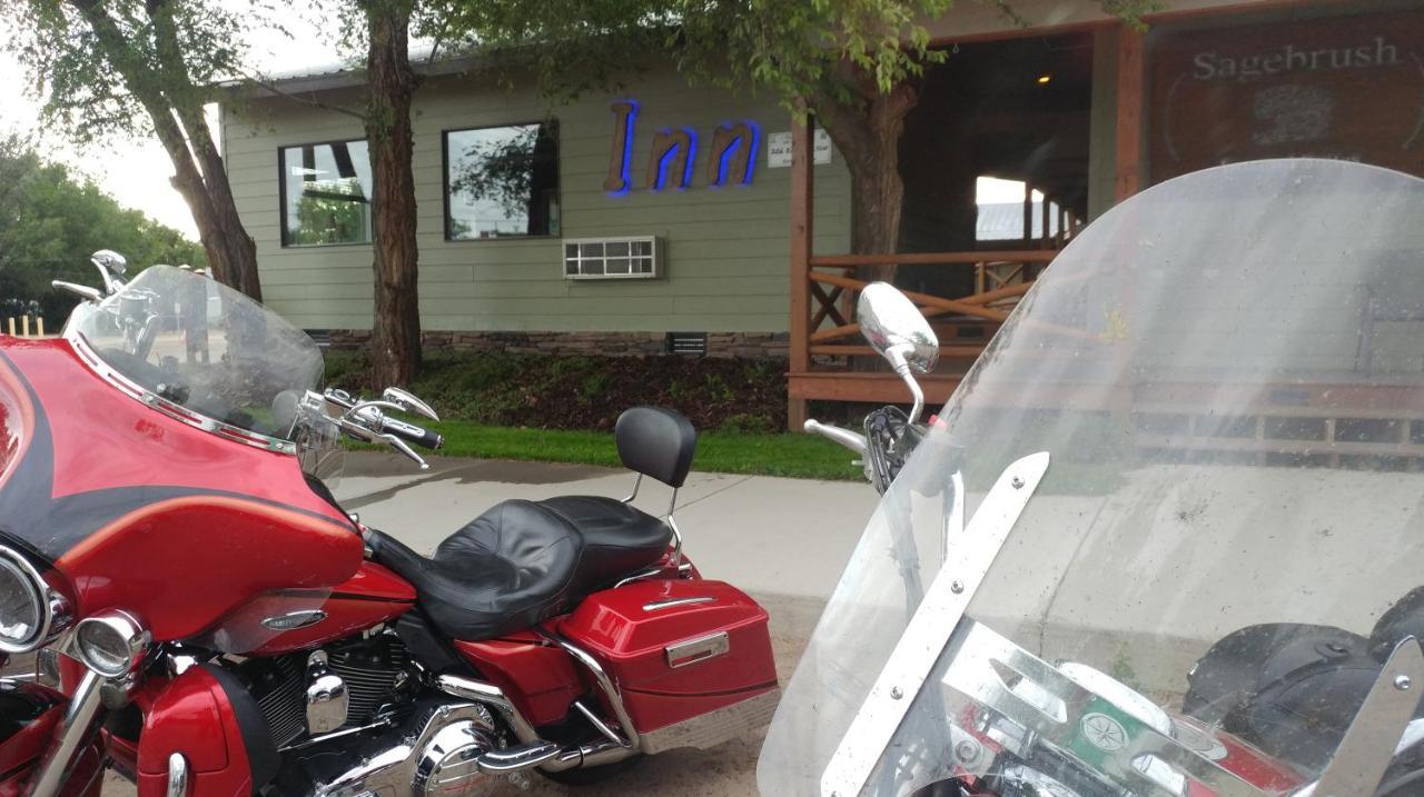 Sagebrush Inn & Suites Broadus Eksteriør bilde