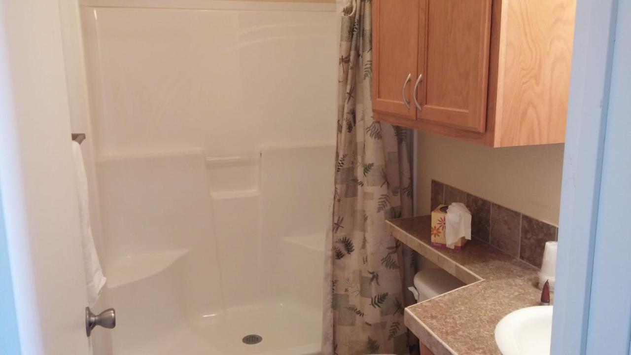 Sagebrush Inn & Suites Broadus Eksteriør bilde